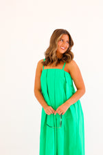 KELLY GREEN PLEATED MAXI DRESS