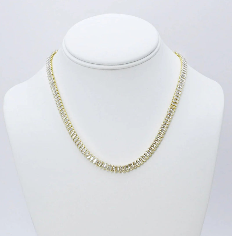 DIAMOND DREAMS GOLD NECKLACE